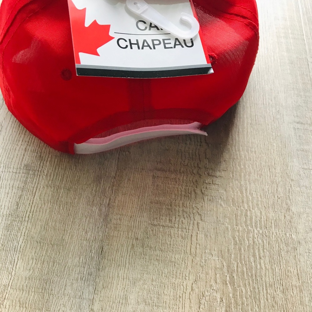 New With Tags Canada Cap. Red Colour. Maple leaf. - Picture 3 of 5